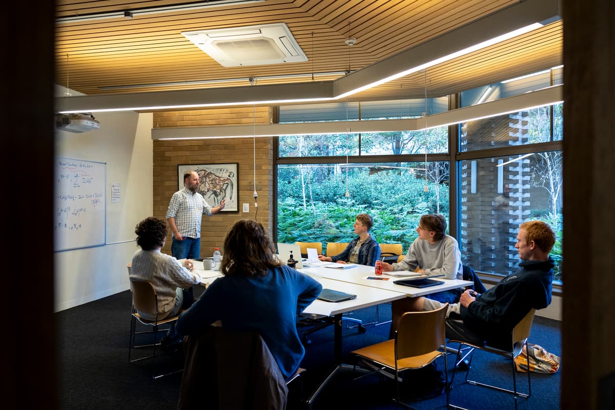 Ormond College | Inside Tutorials